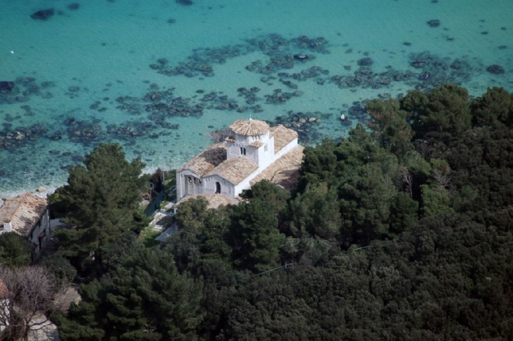 chiesa di Santa Maria di Portonovo